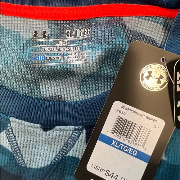 Under Armour Men’s Blue Camouflage Print Cold Gear Loose Fit Shirt - Picture 4 of 6